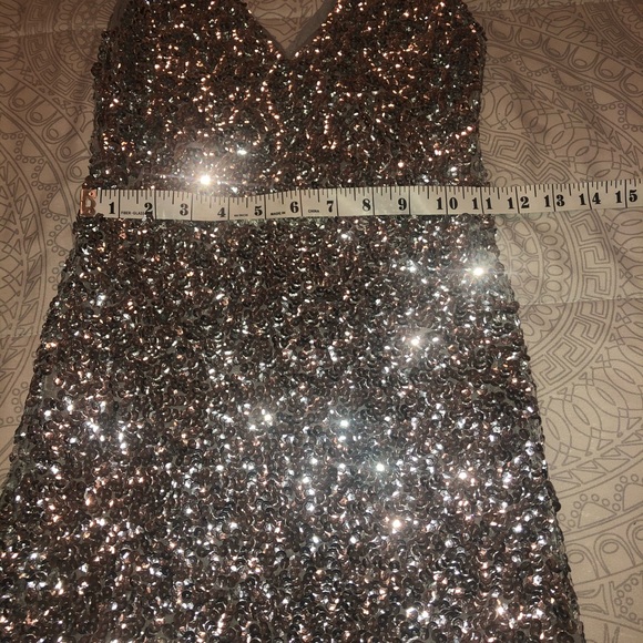 Silver sequin glitter dress - Picture 3 of 9